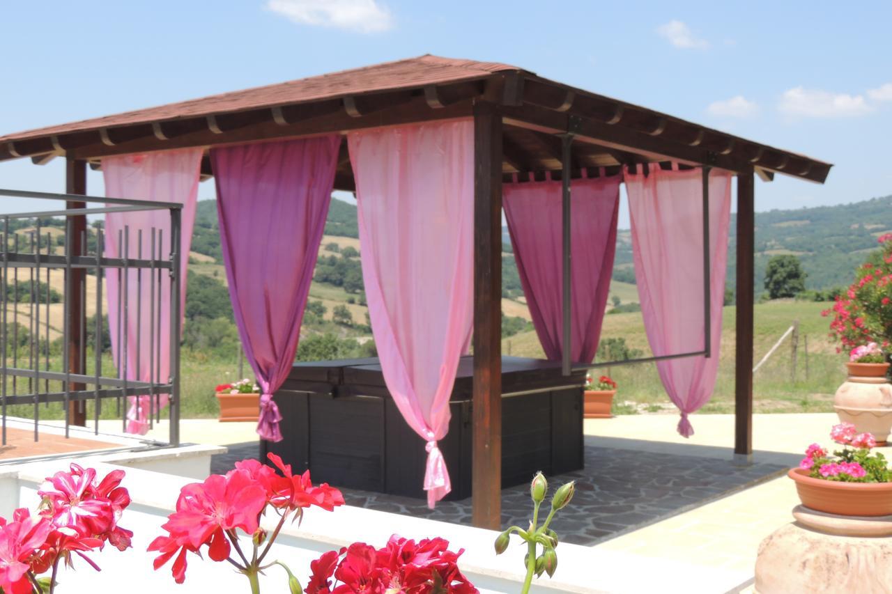 Agriturismo Il Cavallino Saturnia Semproniano Buitenkant foto