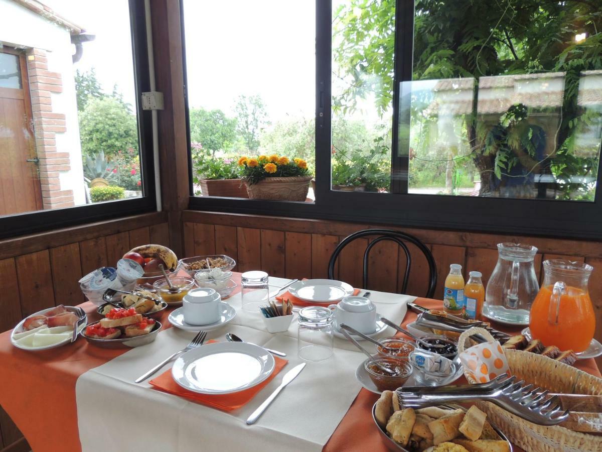 Agriturismo Il Cavallino Saturnia Semproniano Buitenkant foto